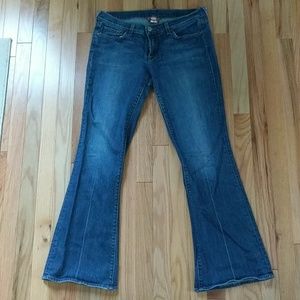 Lucky Brand Flared Jeans Size 31 or 12